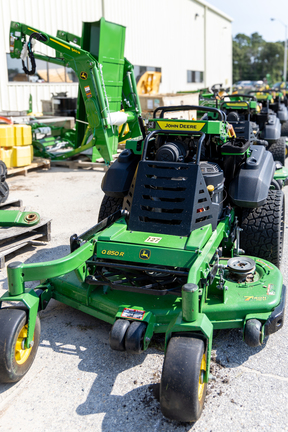 2024 John Deere 850