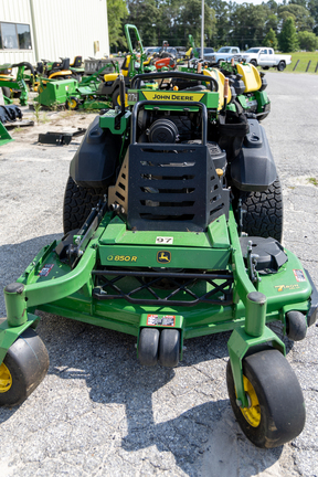 2024 John Deere 850