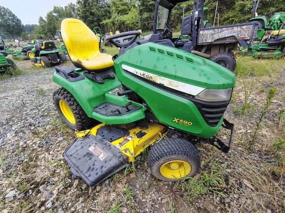 2015 John Deere X590