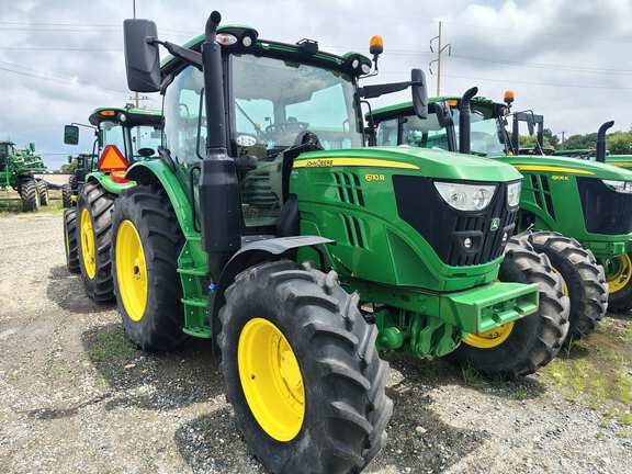 2022 John Deere 6110R Cab