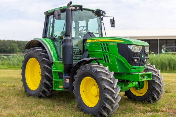 2022 John Deere 6130M