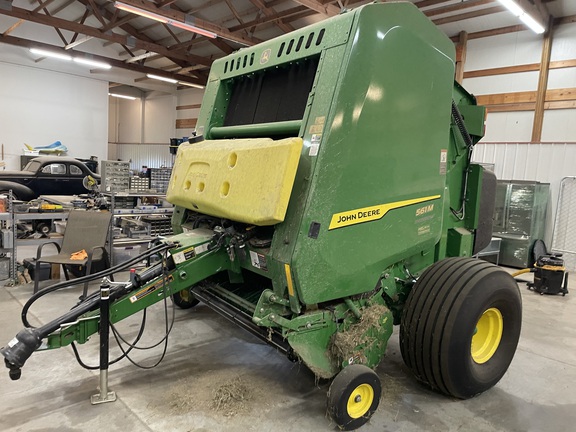 2024 John Deere 561M