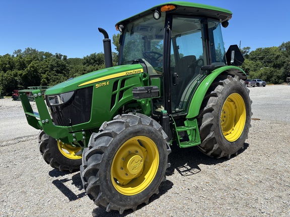 2024 John Deere 5075E