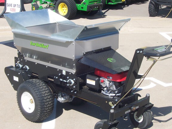 2026 Earth & Turf 62SP topdresser