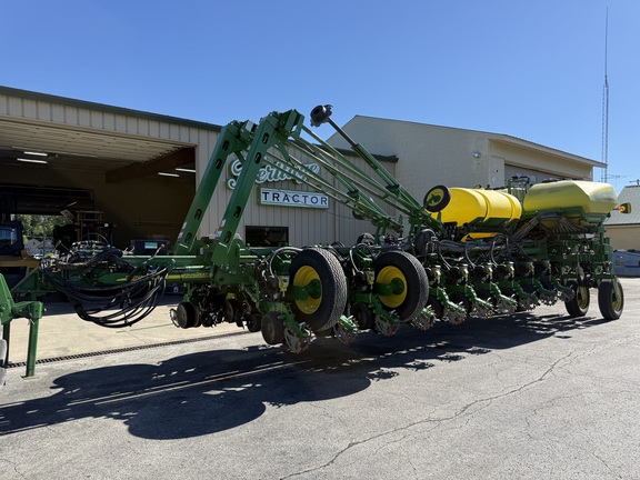 2013 John Deere 1770NT CCS