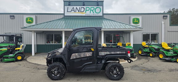 2024 John Deere XUV 835M