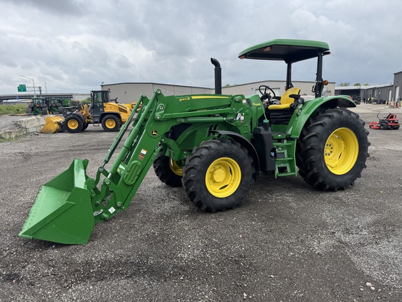 2023 John Deere 6120M