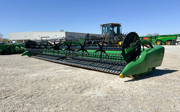 2017 John Deere 640FD