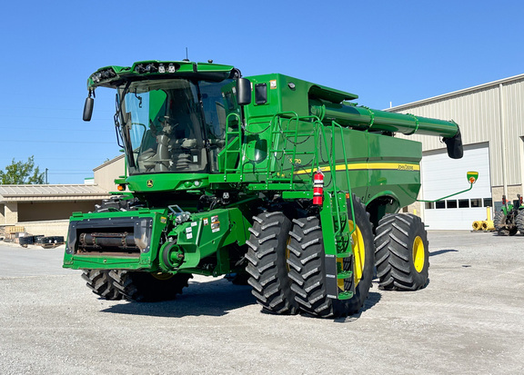 2024 John Deere S770