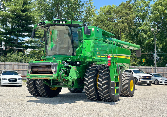 2024 John Deere S770