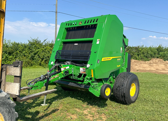 2024 John Deere 561M