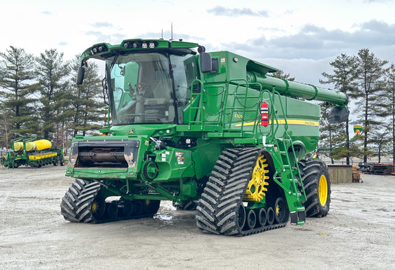 2024 John Deere S790