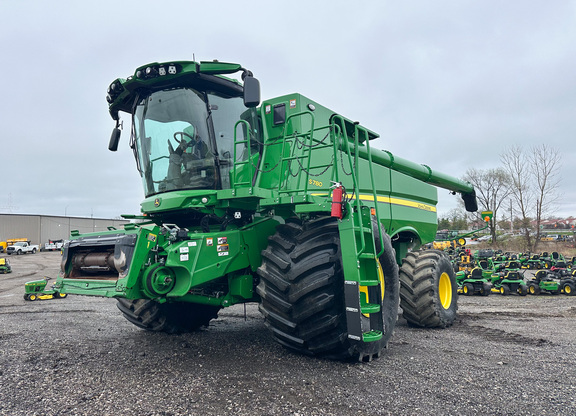 2024 John Deere S780