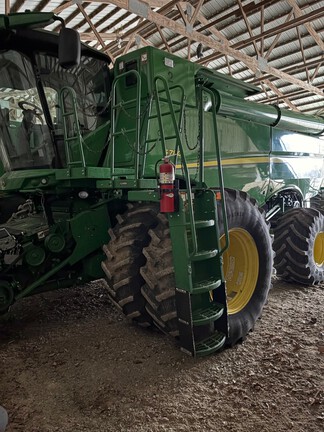2021 John Deere S780