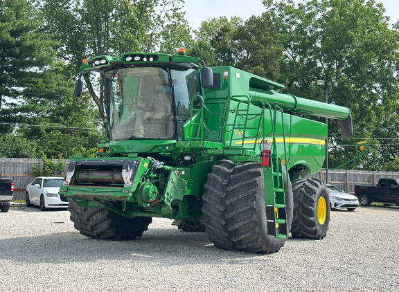 2018 John Deere S760