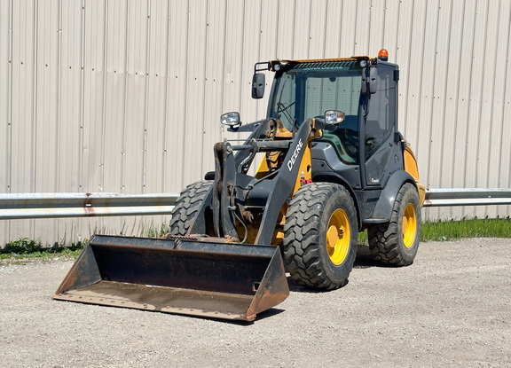 2021 John Deere 30"