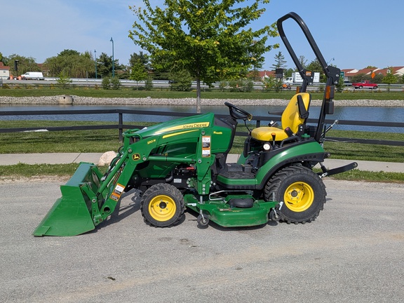 2021 John Deere 1025R