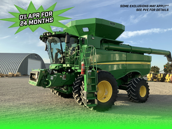 2023 John Deere S780
