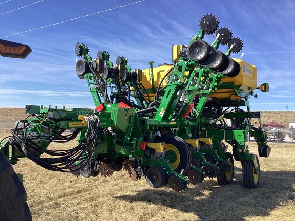 2025 John Deere 1795
