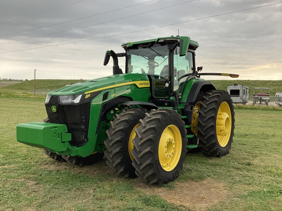 2024 John Deere 8R 370