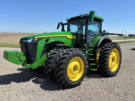 2025 John Deere 8R 410