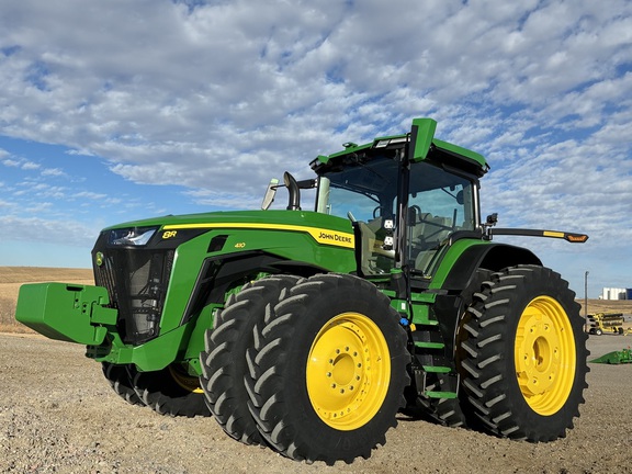 2023 John Deere 8R 410