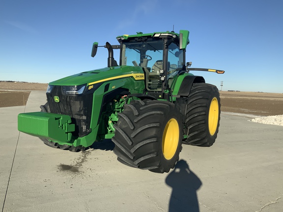 2023 John Deere 8R 410