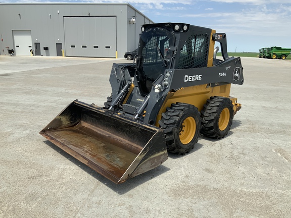2021 John Deere 324G