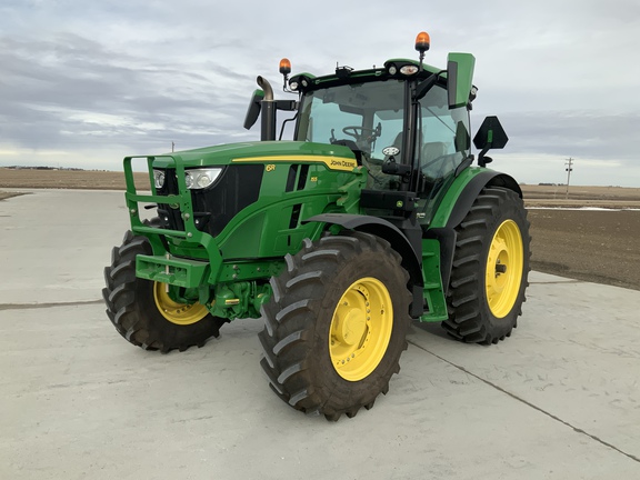 2024 John Deere 6R 155