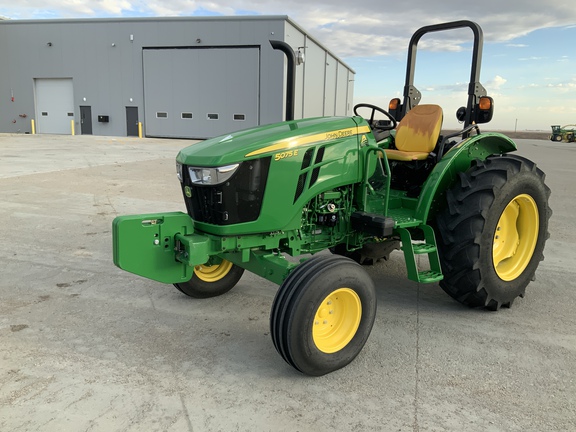 2023 John Deere 5075E