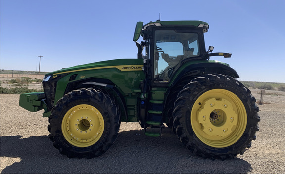 2025 John Deere 8R 410