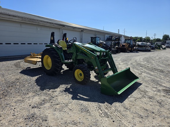2023 John Deere 4044M