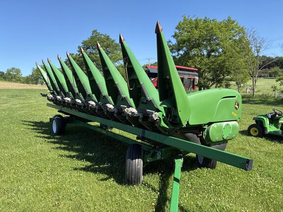 2008 John Deere 608C