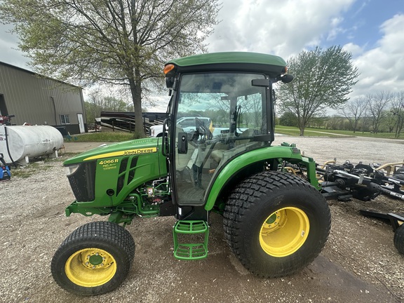 2022 John Deere 4066R