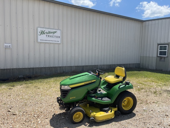 2019 John Deere X570