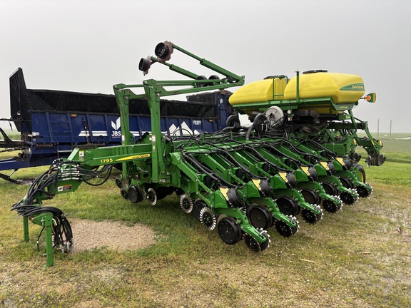 2015 John Deere 1795