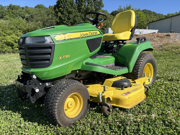 2015 John Deere X730