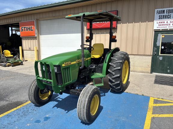 2000 John Deere 5205