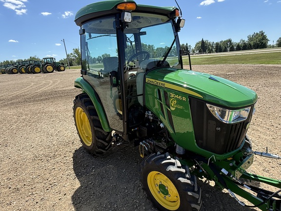 2023 John Deere 3046R