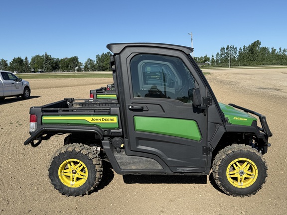 2022 John Deere XUV 835M
