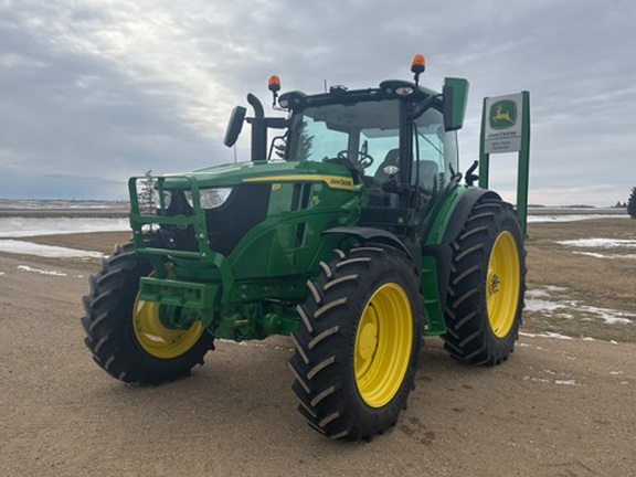 2023 John Deere 6R 155