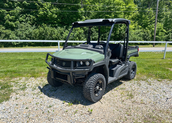 2023 John Deere XUV 835M