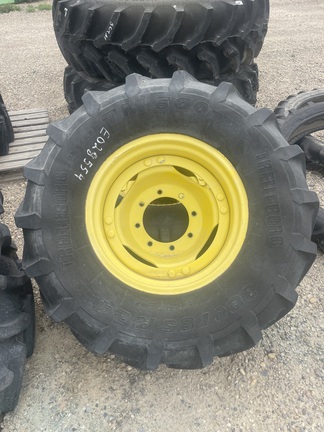 2018 John Deere 380