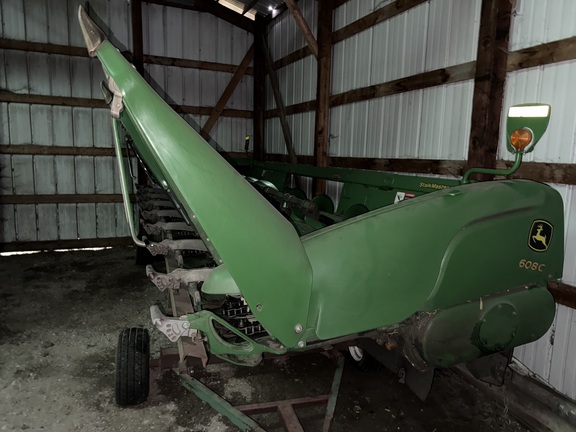 2015 John Deere 608C