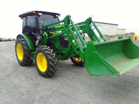 2024 John Deere 5075E