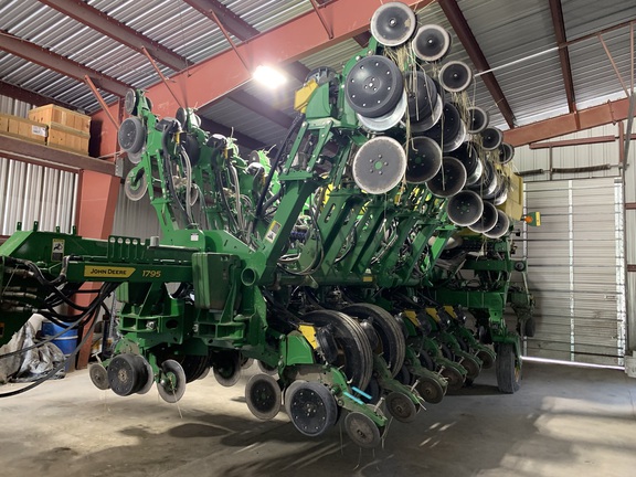 2023 John Deere 1795