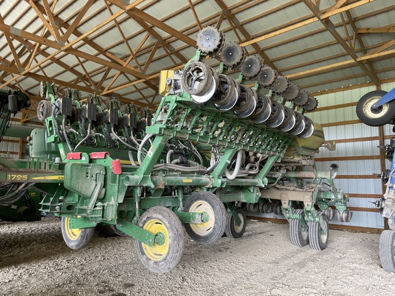 2021 John Deere 1795
