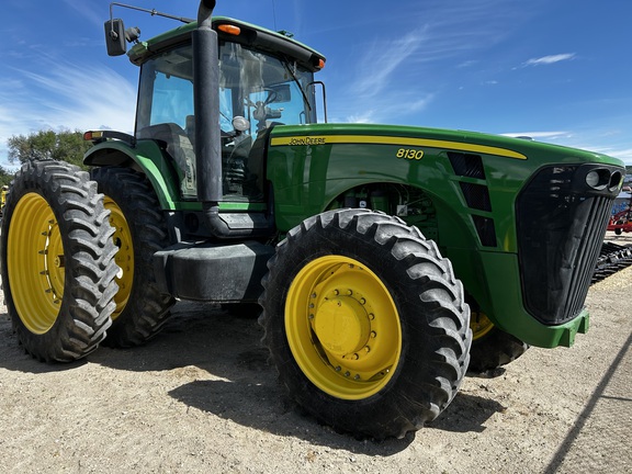 2007 John Deere 8130