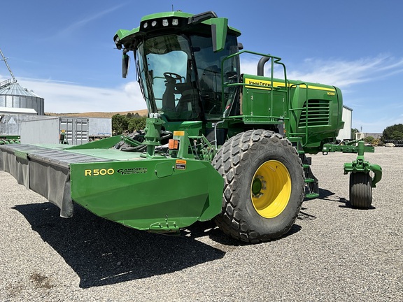 2023 John Deere W235R