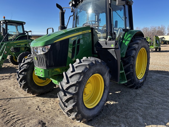 2023 John Deere 6110M